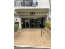 【大阪府/吹田市五月が丘東】ローズコーポ千里 C棟 エントランス