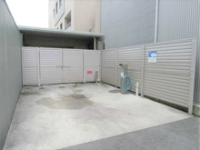【大阪府/吹田市江の木町】プラウド江坂 ビューコート 敷地内