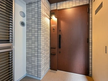 【大阪府/箕面市船場西】プラウド箕面船場 玄関