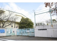 【大阪府/枚方市伊加賀北町】枚方ガーデンアイランズ A棟 枚方市立枚方小学校（現地より約590m）