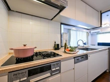 【兵庫県/芦屋市三条南町】フォレスタージュ芦屋川 キッチン