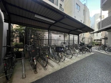 【兵庫県/西宮市甲子園口北町】メゾン甲子園口北町 駐輪場