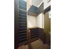【神奈川県/横浜市青葉区奈良】ヴェルディール奈良 4号棟 収納