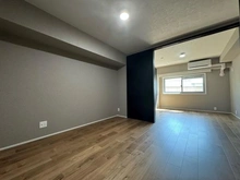 【東京都/千代田区一番町】コープ野村一番町 洋室：（奥）洋室約6.0帖