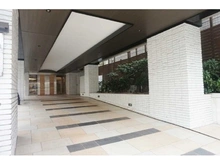 【東京都/港区赤坂】インペリアル赤坂フォーラム アプローチ