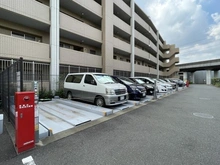 【埼玉県/朝霞市三原】イニシア朝霞台 駐車場