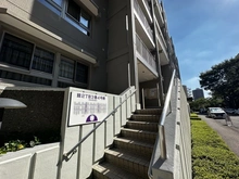 【埼玉県/志木市館】志木ニュータウン中央の森弐番街 4号棟 エントランス