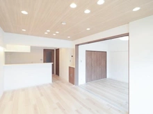 【神奈川県/横浜市戸塚区戸塚町】グリーンパーク戸塚 リビング