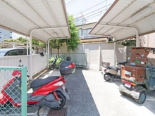 【神奈川県/横浜市戸塚区戸塚町】グリーンパーク戸塚 バイク置き場