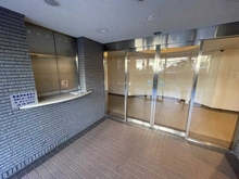 【兵庫県/神戸市東灘区魚崎北町】ステイツ住吉川サンクチュアリ・スクエア エントランス
