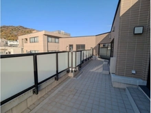 【兵庫県/神戸市東灘区岡本】ジオグランデ岡本一丁目 ルーフバルコニー