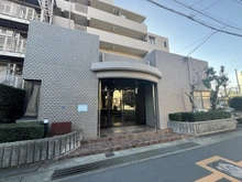 【埼玉県/さいたま市中央区鈴谷】コスモ南与野 エントランス