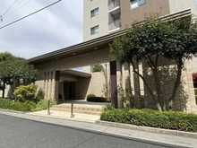 【埼玉県/さいたま市北区日進町】プラウド宮原ガーデニア エントランス