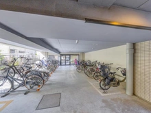 【神奈川県/川崎市川崎区大師本町】ベルジェンド川崎MIYABIテラス 駐輪場