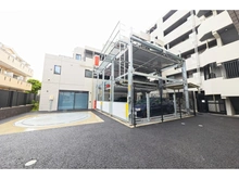 【神奈川県/横浜市鶴見区仲通】ベルジェンド横濱鶴見スカイテラス 駐車場