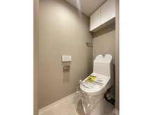 【神奈川県/横浜市鶴見区市場上町】オーベル横浜鶴見 トイレ