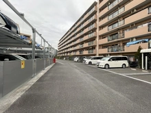 【神奈川県/川崎市川崎区小田】クリオ川崎六番館 駐車場