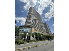 【大阪府/高槻市芥川町】ローレルスクエア高槻 A棟 外観