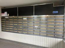 【大阪府/枚方市津田駅前】グランコープ津田 A棟 メールBOX