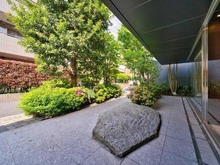 【東京都/杉並区高円寺南】プラウド中野テラス アプローチ