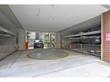 【東京都/中央区新川】サンクタス127 駐車場