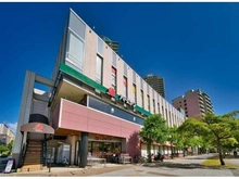 【千葉県/千葉市美浜区若葉】幕張ベイパーク クロスタワー＆レジデンス リンコスベイタウン店（現地より約730m）