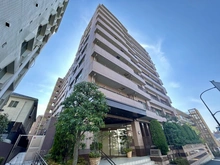 【東京都/新宿区新宿】クリオ新宿戸山壱番館 外観