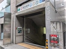 【東京都/新宿区筑土八幡町】サンウッド神楽坂 「飯田橋」駅（現地より約380m）：東京メトロ東西線、東京メトロ有楽町線、東京メトロ南北線、都営大江戸線