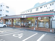 【大阪府/池田市緑丘】ユニハイム池田緑ヶ丘 セブンイレブン池田旭丘（現地より約570m）