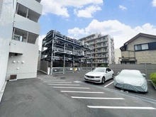【埼玉県/所沢市寿町】プラウド所沢寿町 駐車場