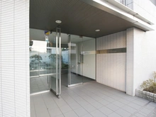 【東京都/立川市錦町】リビオプレシア立川錦町 エントランス