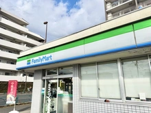 【東京都/立川市錦町】ステイツ西国立 ファミリーマート　立川錦町六丁目店（現地より約650m）
