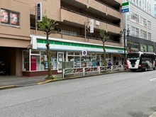 【東京都/八王子市明神町】プラウド八王子明神町 ファミリーマート京王八王子店（現地より約80m）