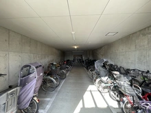 【大阪府/大阪市此花区島屋】キングマンション大阪ベイ 駐輪場