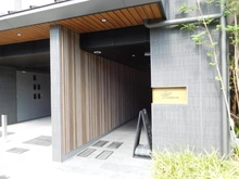【京都府/京都市中京区下八文字町】ジオ京都堀川三条 エントランス