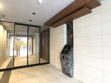 【愛知県/名古屋市東区東桜】プレサンスロジェ高岳東桜 エントランス