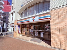 【神奈川県/横浜市中区元町】クリオ横濱元町通り セブンイレブン　横浜中華街朱雀門店（現地より約240m）
