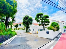 【神奈川県/横浜市中区根岸加曽台】ガーデン南山手3号棟 アプローチ
