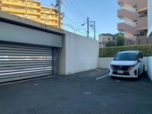 【神奈川県/横浜市中区山元町】プレシス横濱山手パークフロント 駐車場