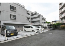 【埼玉県/蕨市南町】ルピナス蕨 駐車場
