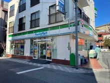 【東京都/荒川区荒川】ミルーナヒルズ西日暮里 ファミリーマート新三河島駅前店（現地より約300m）
