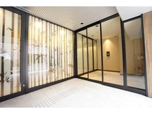 【京都府/京都市中京区東洞院通六角下る】プラウド京都東洞院 エントランス