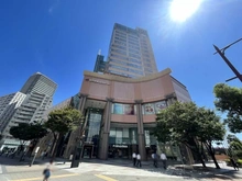 【兵庫県/神戸市中央区東川崎町】ザ・ライオンズ神戸ハーバーランド 神戸新聞松方ホール（現地より約90m）