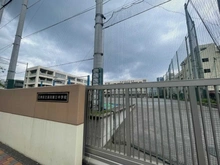 【東京都/江東区越中島】プラウドシティ越中島 アクアテラス 深川第三中学校（現地より約220m）