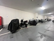 【神奈川県/横浜市旭区鶴ケ峰】クリオレジダンスタワー横浜鶴ケ峰 バイク置き場