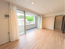 【神奈川県/横浜市中区新山下】エルズ元町 リビング・ダイニング