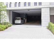 【大阪府/大阪市中央区安土町】クレヴィアタワー御堂筋本町 駐車場