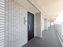 【千葉県/浦安市当代島】エクセレントシティ浦安IX 玄関