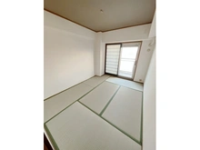 【兵庫県/伊丹市春日丘】伊丹春日丘アーバンコンフォート A棟 和室