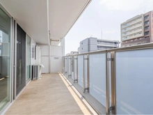 【兵庫県/尼崎市南塚口町】プラウド阪急塚口駅前 バルコニー